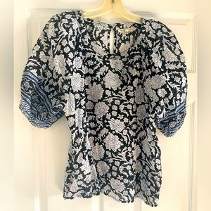 Anthropologie 100% cotton puff sleeve. Only worn a few times